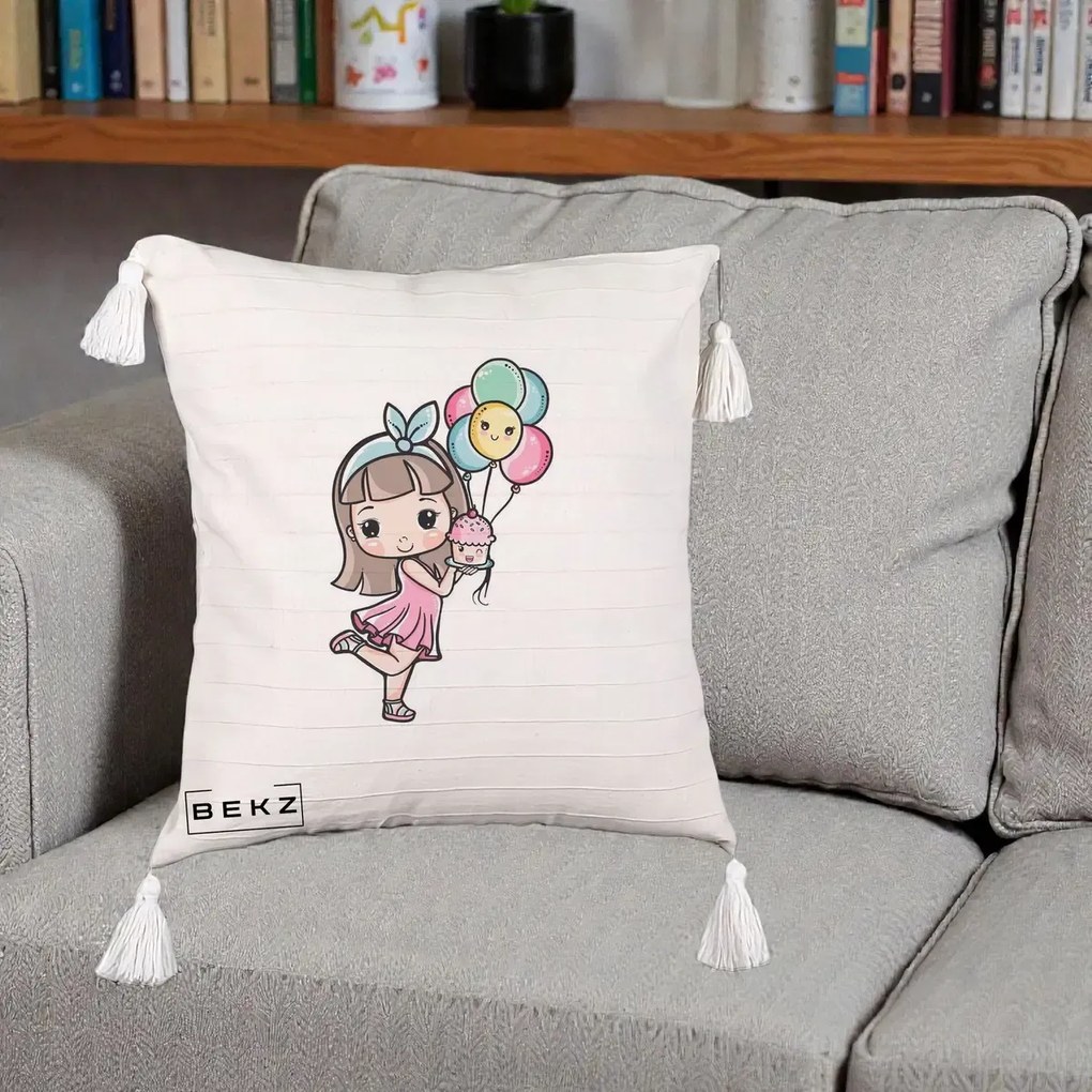 Perna Decorativa Fetita Kawaii cu Baloane si Cupcake, 40x40 cm, Bej cu Franjuri, Husa Detasabila, Perna Inclusa, BEKZ®