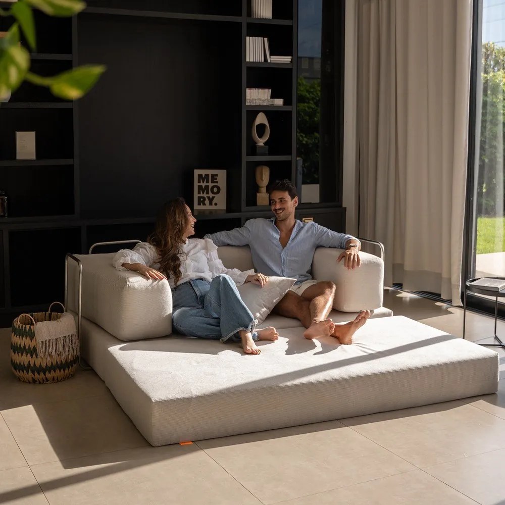 Canapea bej extensibilă cu tapițerie din țesătură bouclé 180 cm Bloom – TemaHome