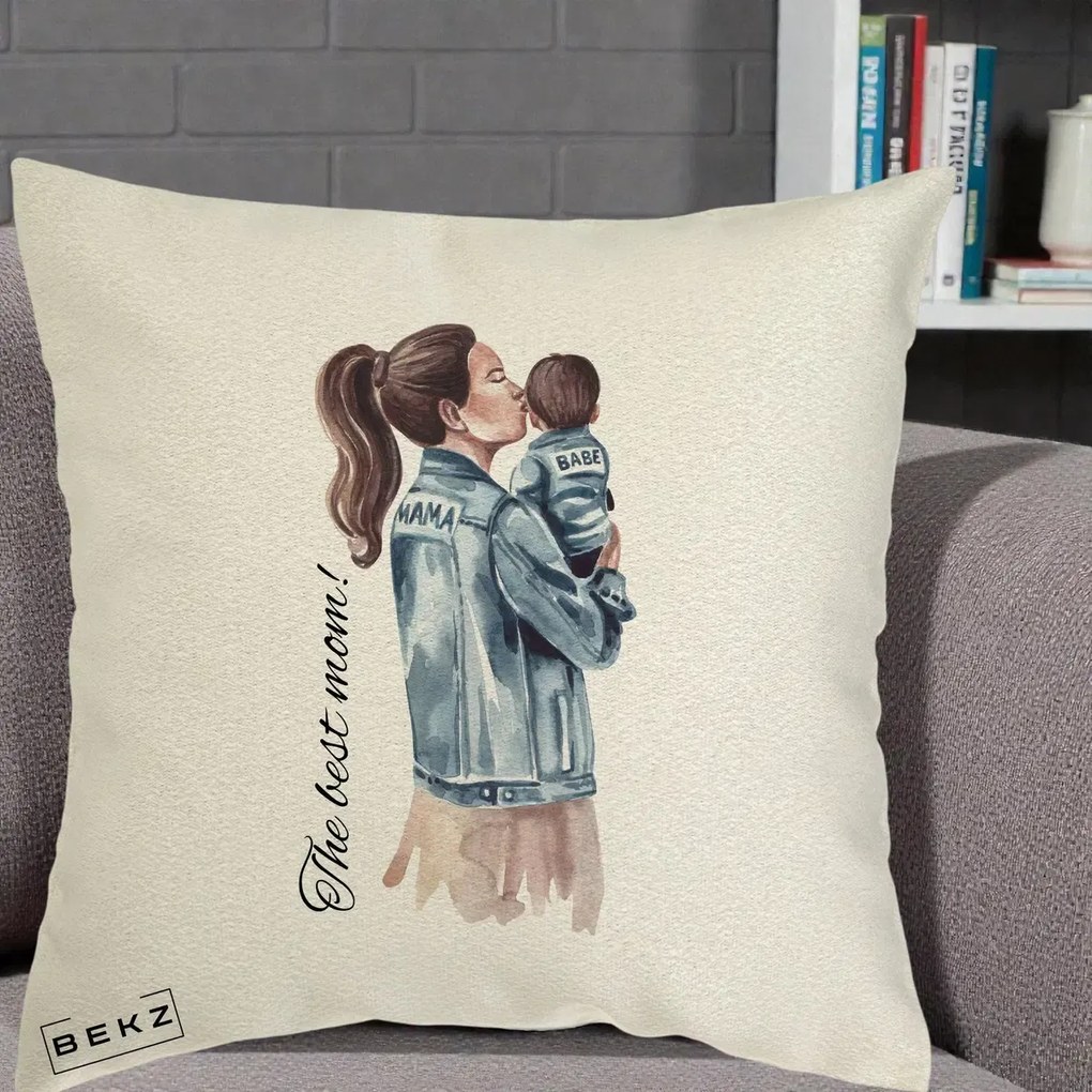 Cadou pentru Mama - Perna Personalizata The Best Mom Jachete, 40x40 cm, Ecru, Husa Detasabila, Perna Inclusa, BEKZ®