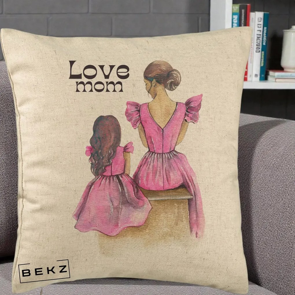 Cadou pentru Mama - Perna Personalizata Love Mom Rochii Roz, 40x40 cm, Bej, Husa Detasabila, Perna Inclusa, BEKZ®