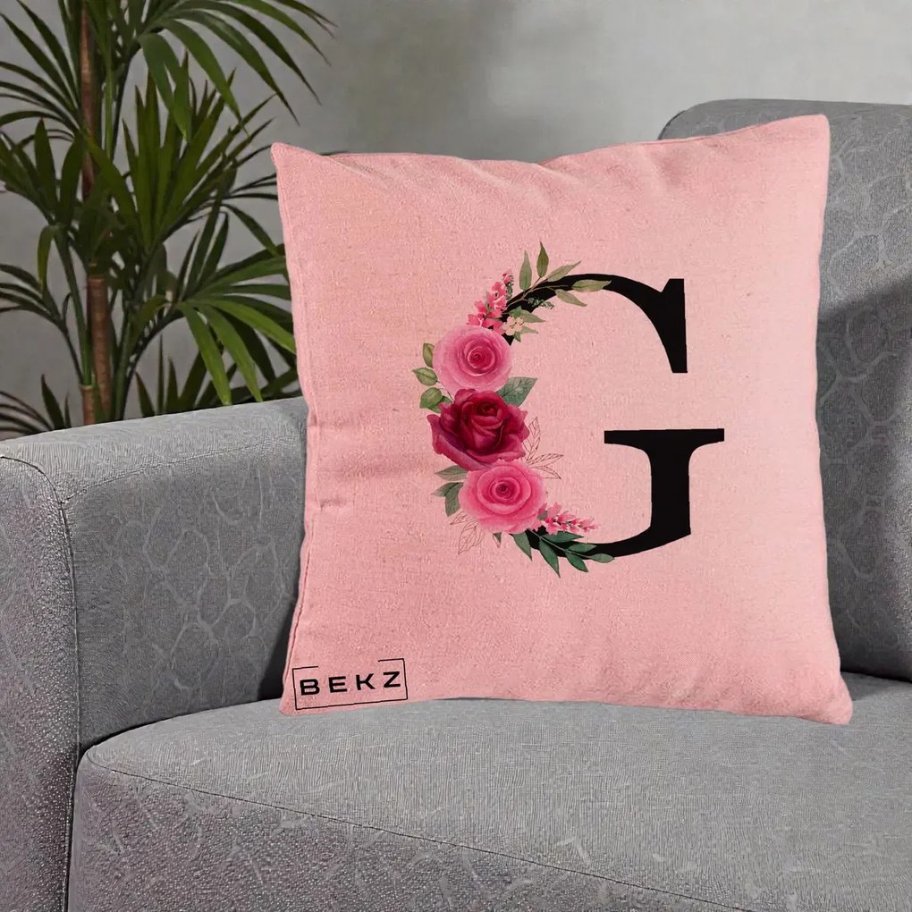 Cadou Personalizat - Perna Personalizata Monograma Florala Litera G, 40x40 cm, Roz, Husa Detasabila, Perna Inclusa, BEKZ®