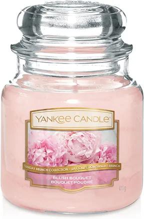 Yankee Candle roz parfumata lumanare Blush Bouquet Classic mijlocie