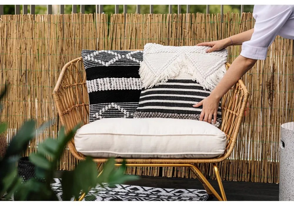 Pernă pentru exterior din plastic reciclat Green Decore Hobart, 45 x 45 cm