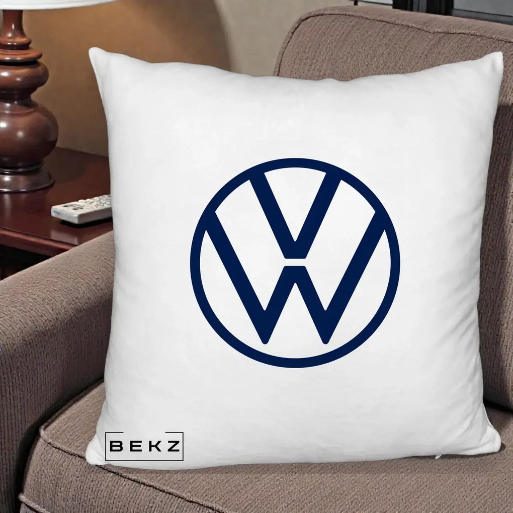 Perna Personalizata cu emblema Volkswagen, 40x40 cm, Alb Pufos, Husa Detasabila, Perna Inclusa, BEKZ®