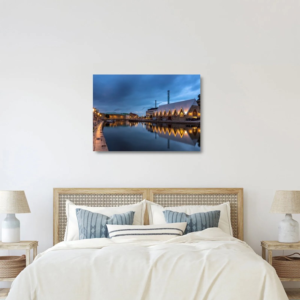 Tablou pe sticlă cu canalul - Göteborg (70x50 cm)