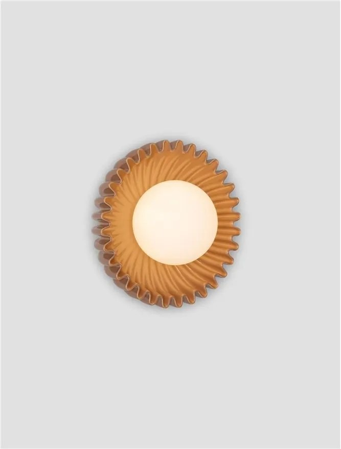Aplica decorativa ceramica caramel, sticla alb, PETEL