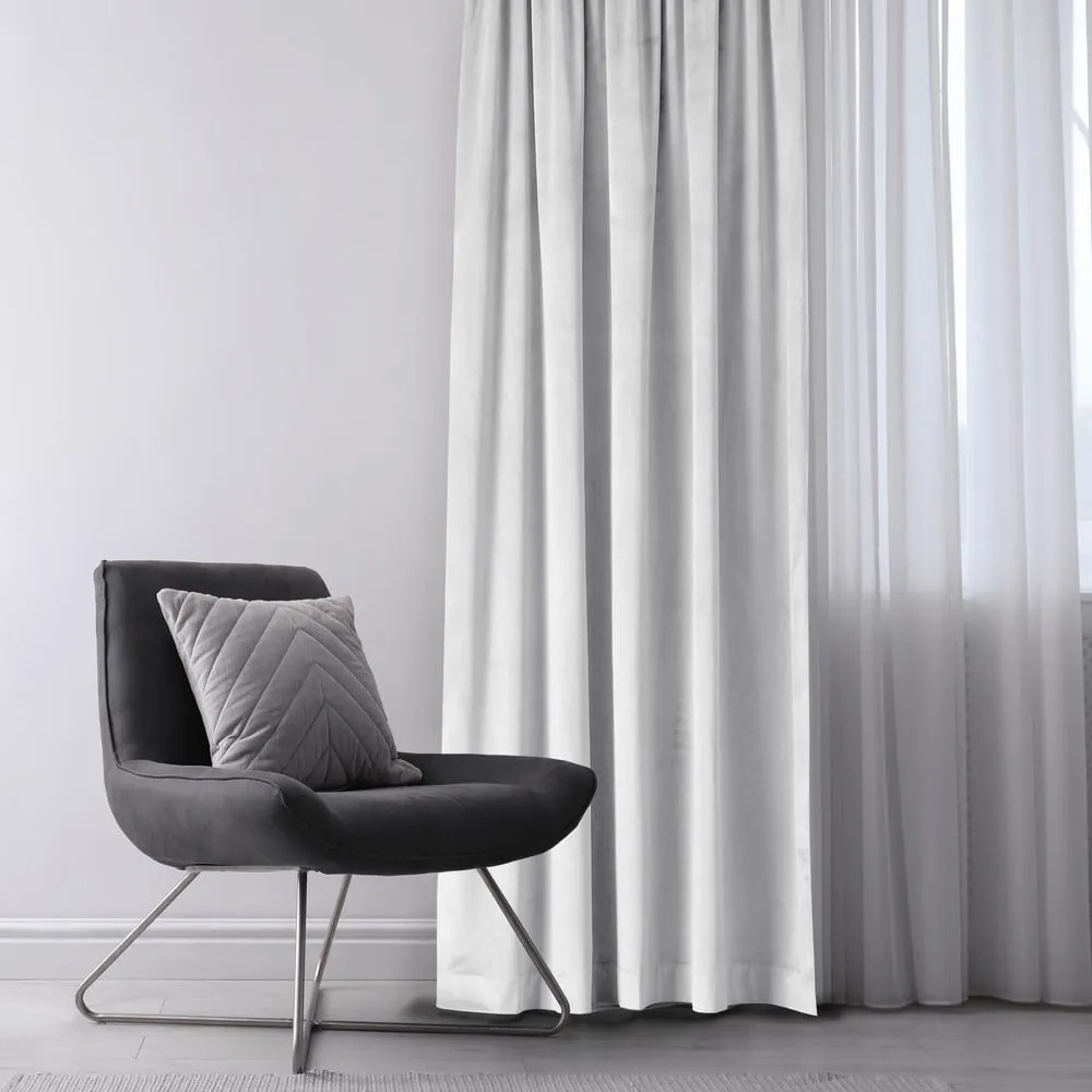 Draperie albă dimout (semi-opacă) din catifea 140x270 cm Eyelets – Restilo