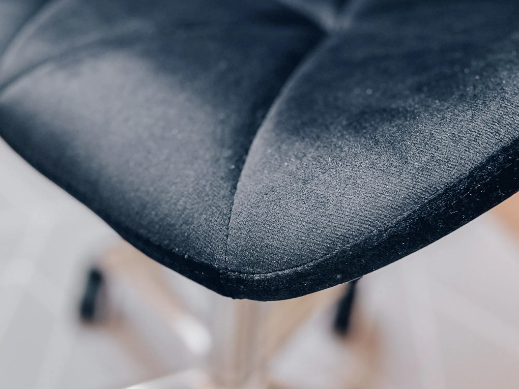 OFERTA Scaun de birou negru AVOLA VELVET II. calitate