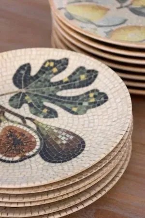 Tavă pentru servire din ceramică cu model mozaic și motiv păun, H2,8/D26,5 cm, bej & mocca, „Chartres”
