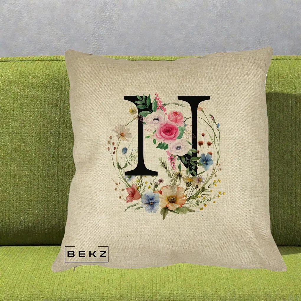 Cadou Personalizat - Perna Personalizata Monogram Litera N cu Flori Acuarela, 40x40 cm, Crem, Husa Detasabila, Perna Inclusa, BEKZ®