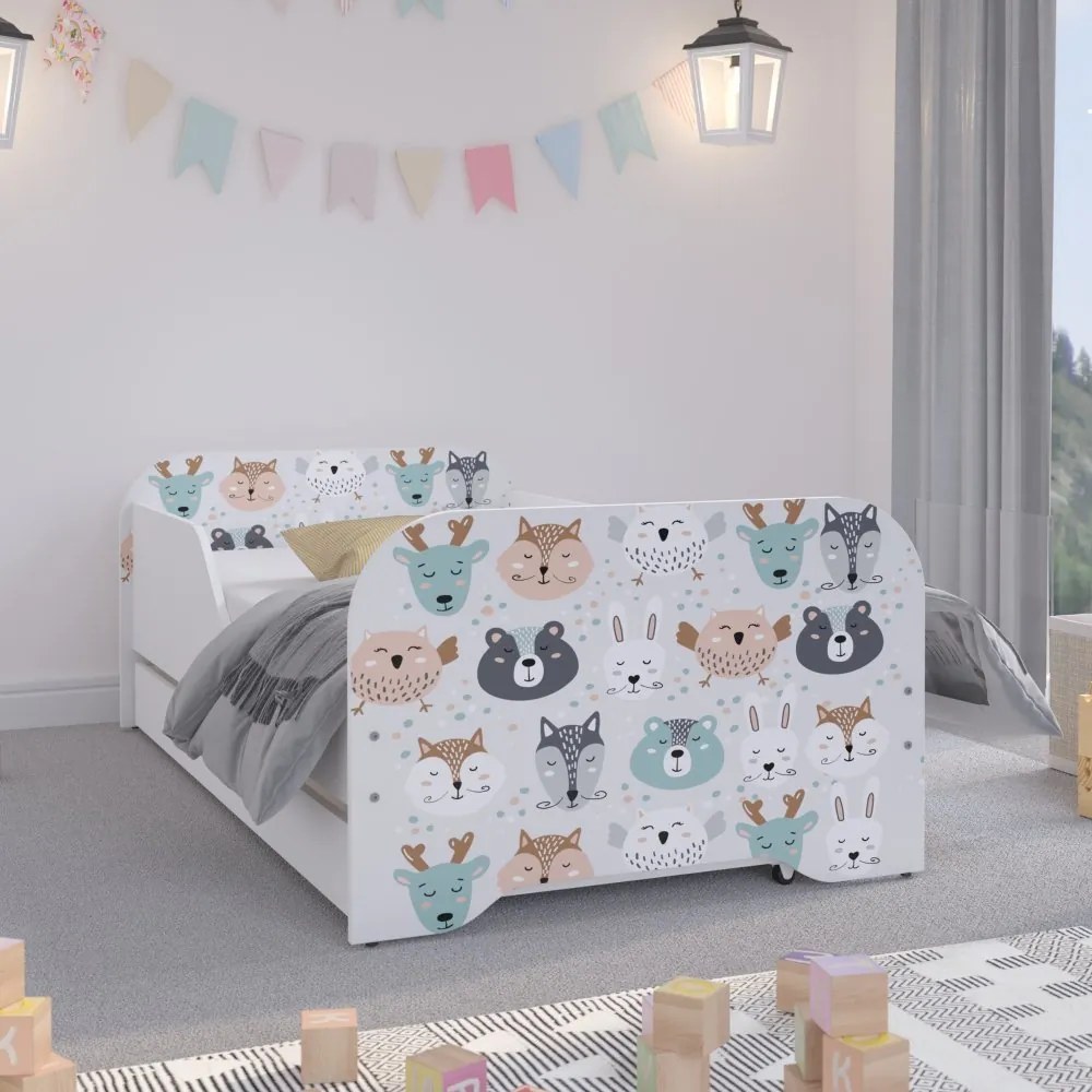 Pat modern pentru copii, cu animale de pădure140 x 70 cm
