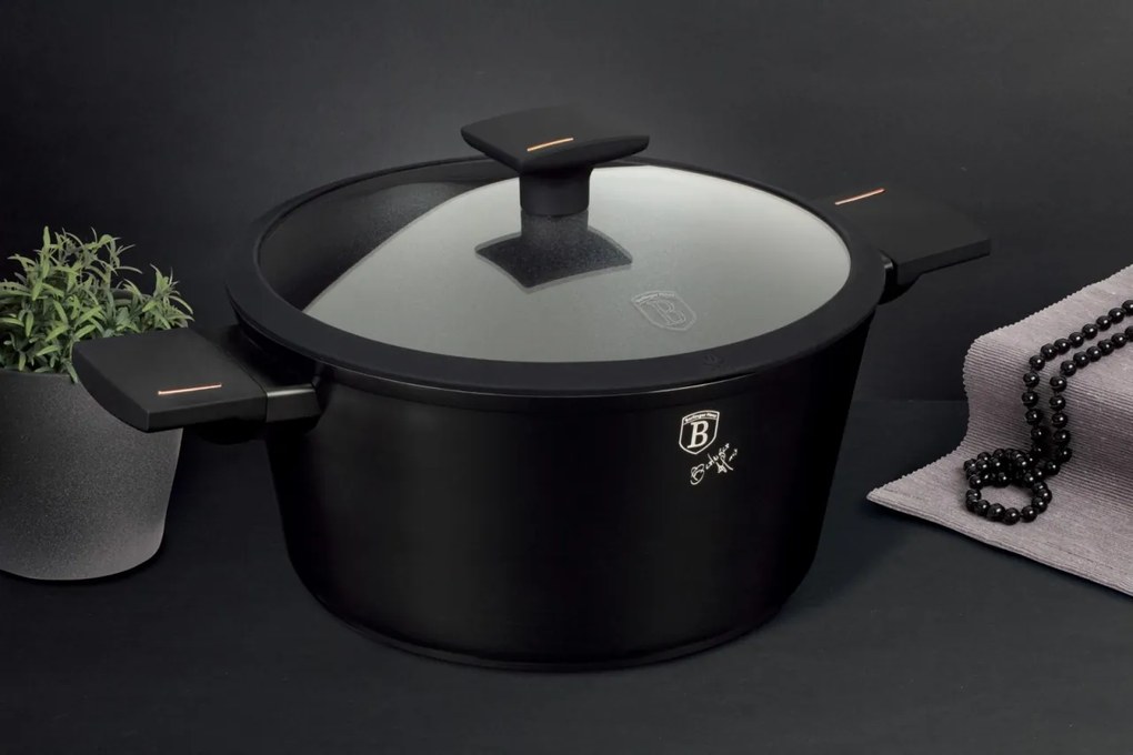 Oală cu capac 24 cm, 4.5 L Berlinger Haus BH 7087, Monaco Collection, strat de titan, curățare ușoară, elegantă