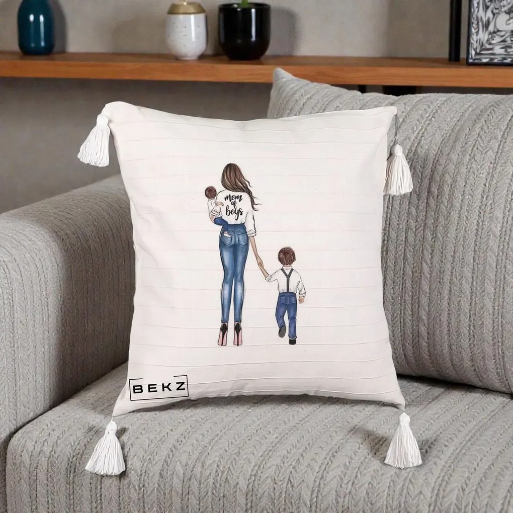 Cadou pentru Mama - Perna Personalizata Mom of Boys Mama cu Baietii, 40x40 cm, Bej cu Franjuri, Husa Detasabila, Perna Inclusa, BEKZ®