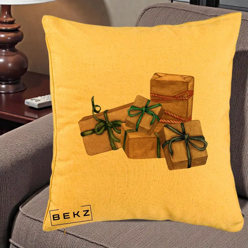 Perna Decorativa Cadouri de Craciun Kraft, 40x40 cm, Galben, Husa Detasabila, Perna Inclusa, BEKZ®