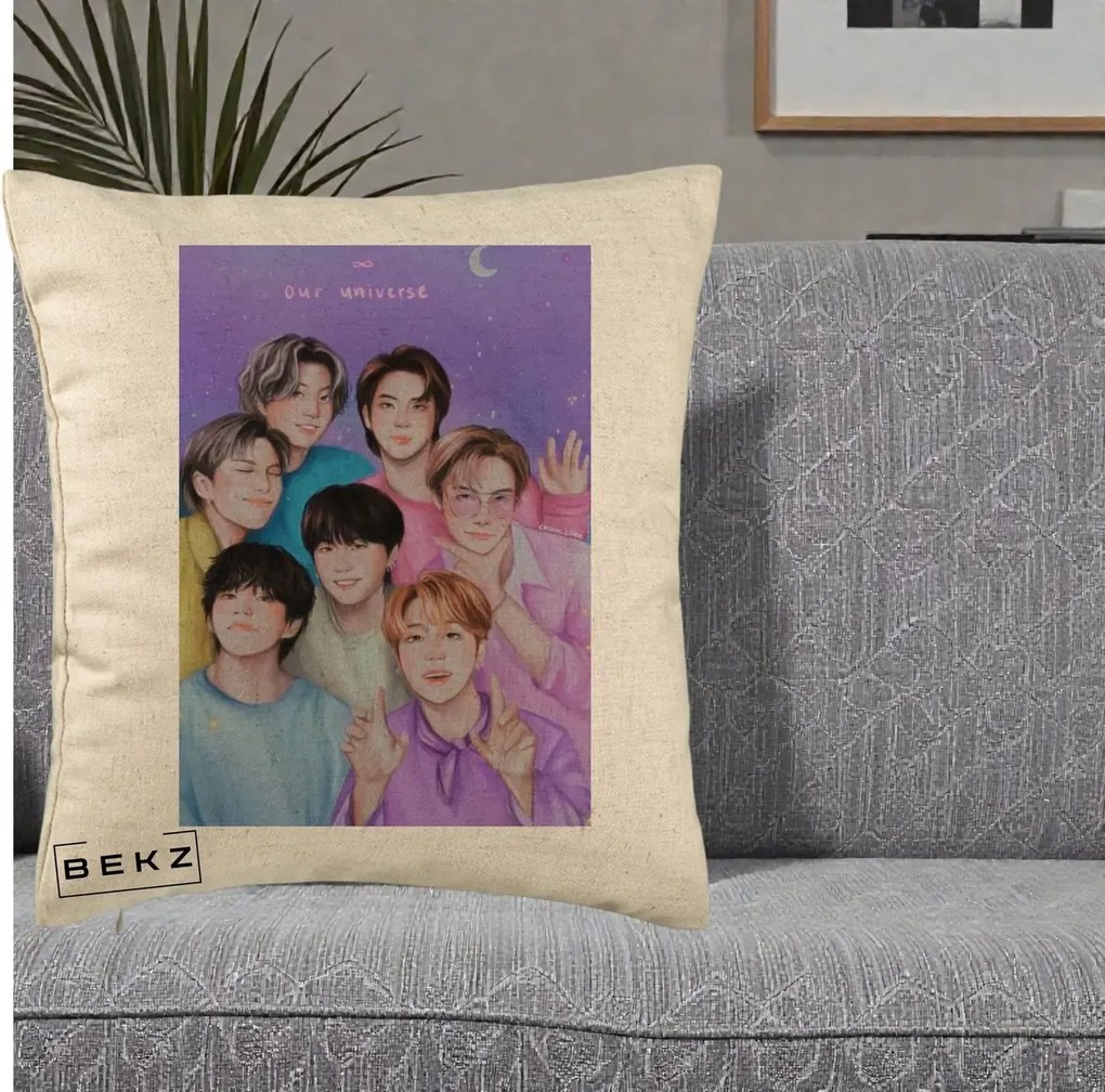 Perna Personalizata K-pop BTS Our Universe Fanart Violet Pastel, 40x40 cm, Bej, Husa Detasabila, Perna Inclusa, BEKZ®