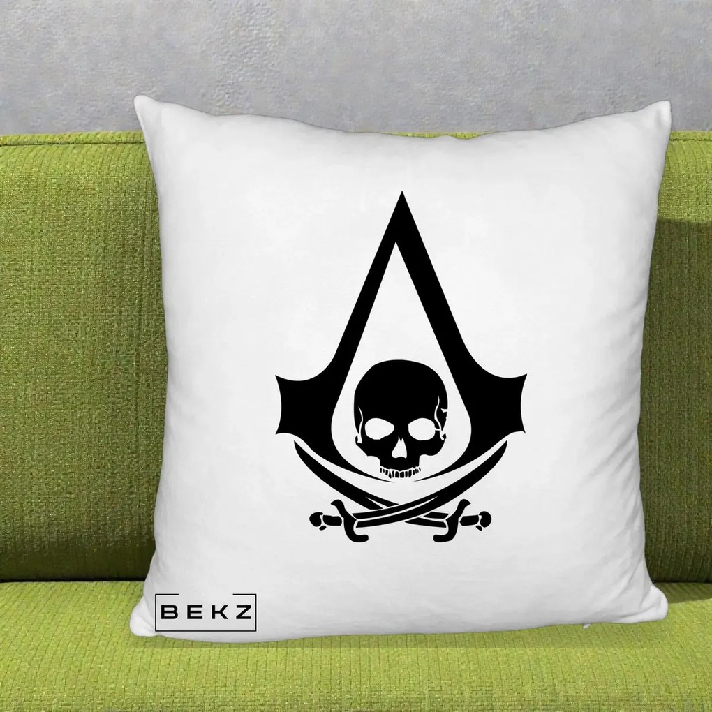 Perna Personalizata Assassin's Creed Black Flag Skull, 40x40 cm, Alb Pufos, Husa Detasabila, Perna Inclusa, BEKZ®