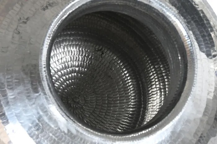 Vază decorativă, stil modern elegant, culoare argintiu, din aluminiu, „Silver”