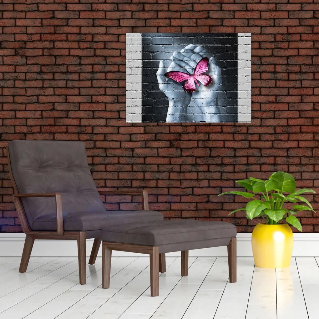 Tablou pe sticlă - Fluture roz în perete (70x50 cm)
