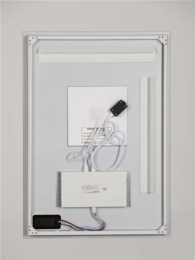 Oglinda cu iluminat LED pentru baie IP44 ALDA 50x70cm