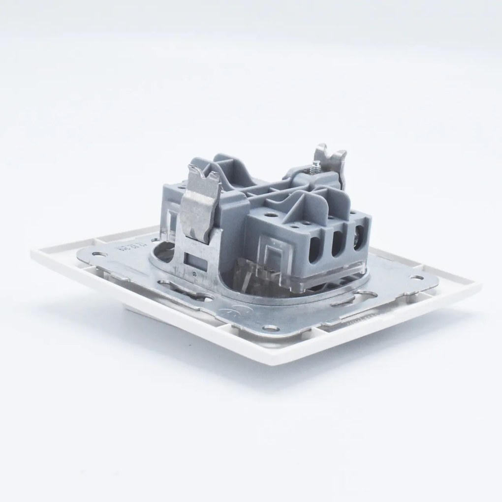 Intrerupator triplu 10A, IP20, Alb, Panasonic Arkedia Slim