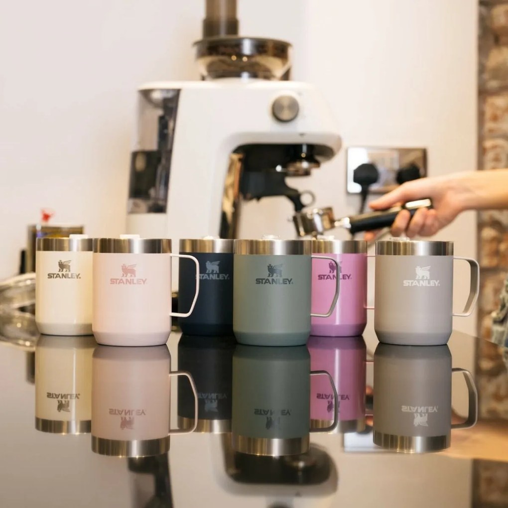 Cana termică Stanley Stay-Hot Camp Mug 230 mlCream Gloss, 230 ml