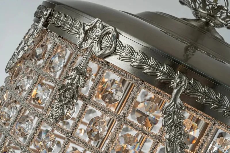 Candelabru din metal, argintiu, cu cristale din sticlă, 65 x 38 cm, „Empire”