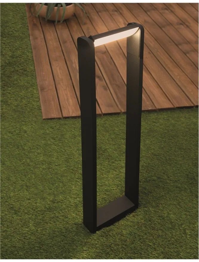 Stalp LED cu lumina orientabila pentru iluminat exterior IP54 VOLVER H-80cm