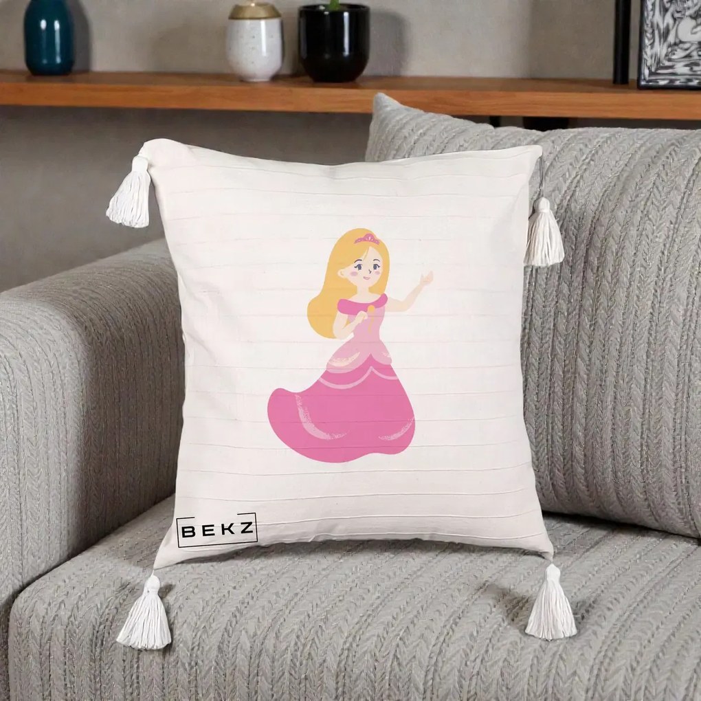 Perna Personalizata Printesa Roz cu Microfon, 40x40 cm, Bej cu Franjuri, Husa Detasabila, Perna Inclusa, BEKZ®