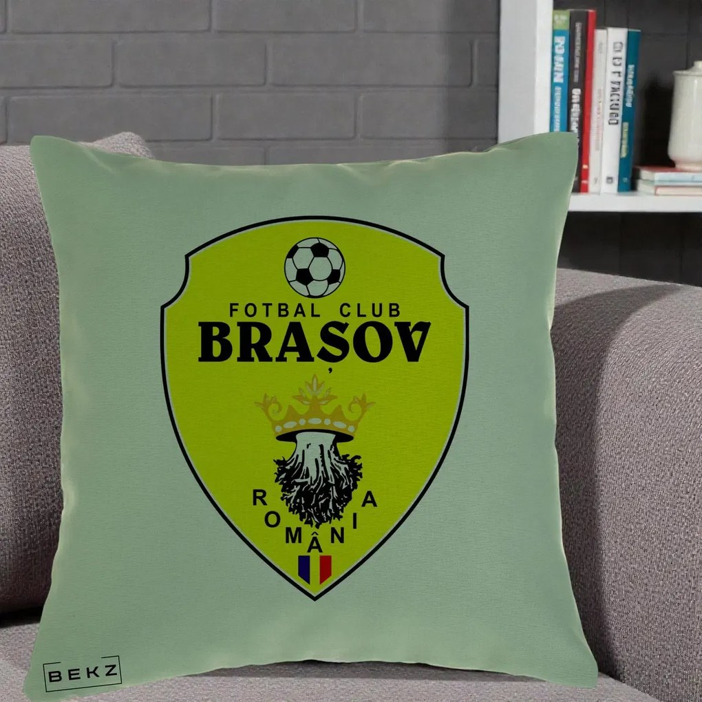Perna Personalizata FC Brasov Fotbal Romania, 40x40 cm, Verde, Husa Detasabila, Perna Inclusa, BEKZ®