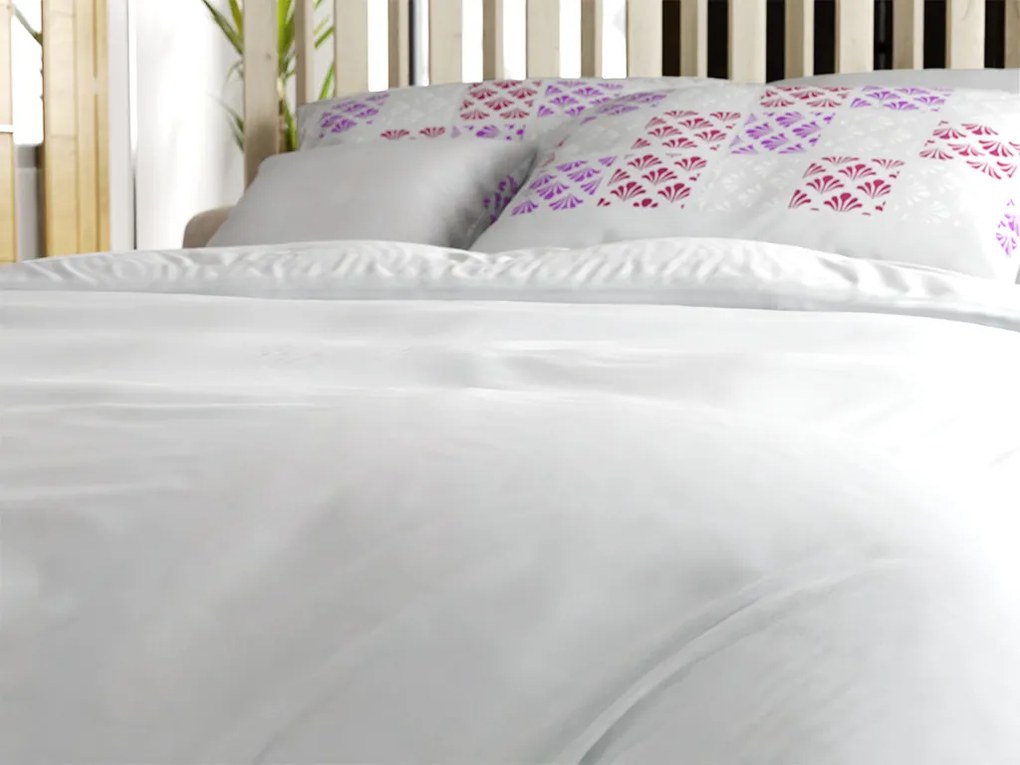 Lenjerie de pat din microsaten VELLARI, gri deschis Dimensiune lenjerie de pat: 70 x 90 cm | 140 x 200 cm