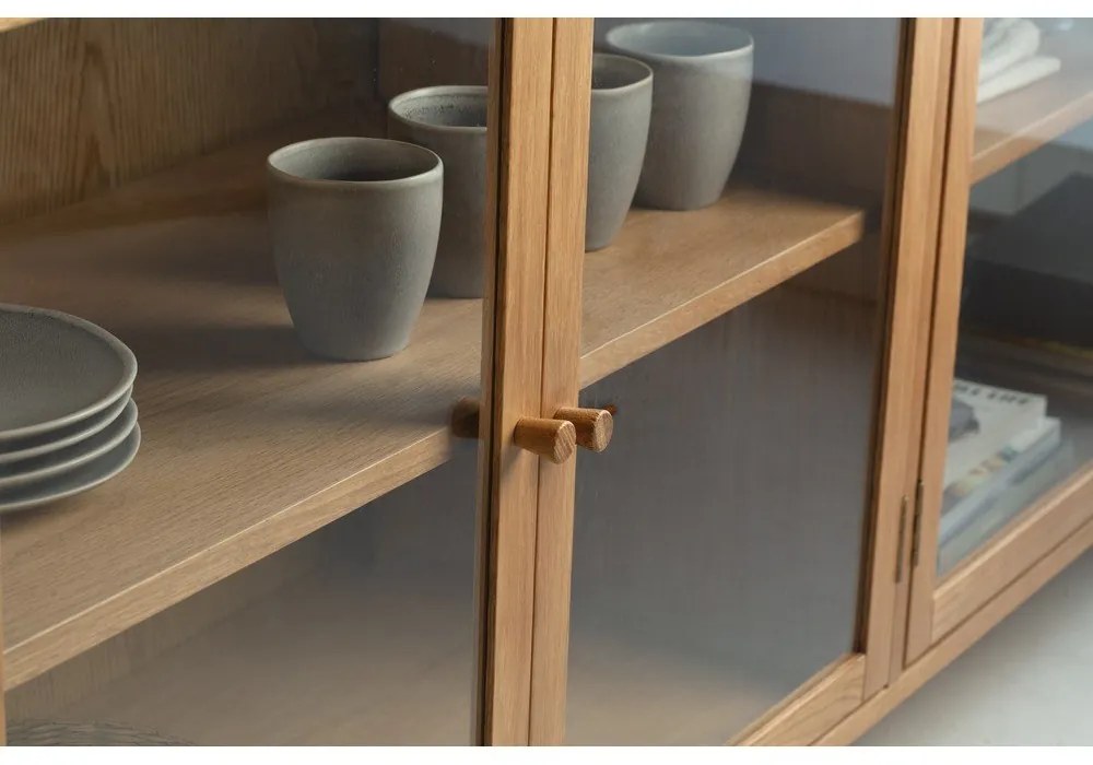 Vitrină în culoare naturală cu aspect de lemn de stejar 180x80x40 cm Ceci – MOME