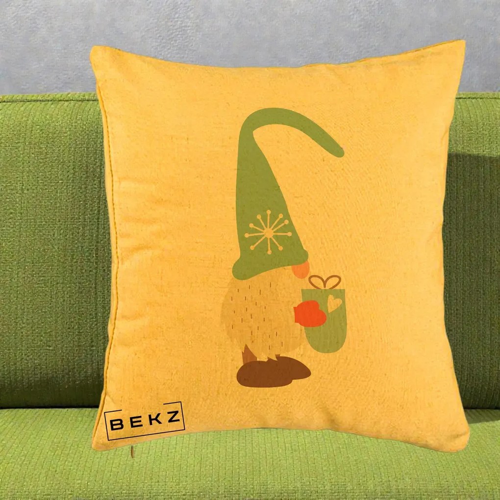 Perna Decorativa Gnom Nordic cu Cana Calda Menta, 40x40 cm, Galben, Husa Detasabila, Perna Inclusa, BEKZ®