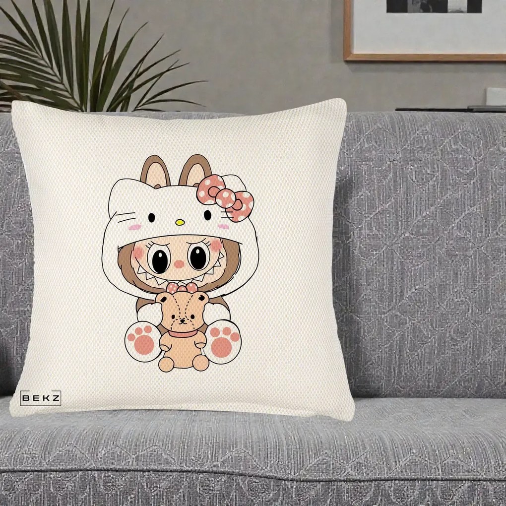 Perna Personalizata Labubu x Hello Kitty, 40x40 cm, Crem Reliefat, Husa Detasabila, Perna Inclusa, BEKZ®