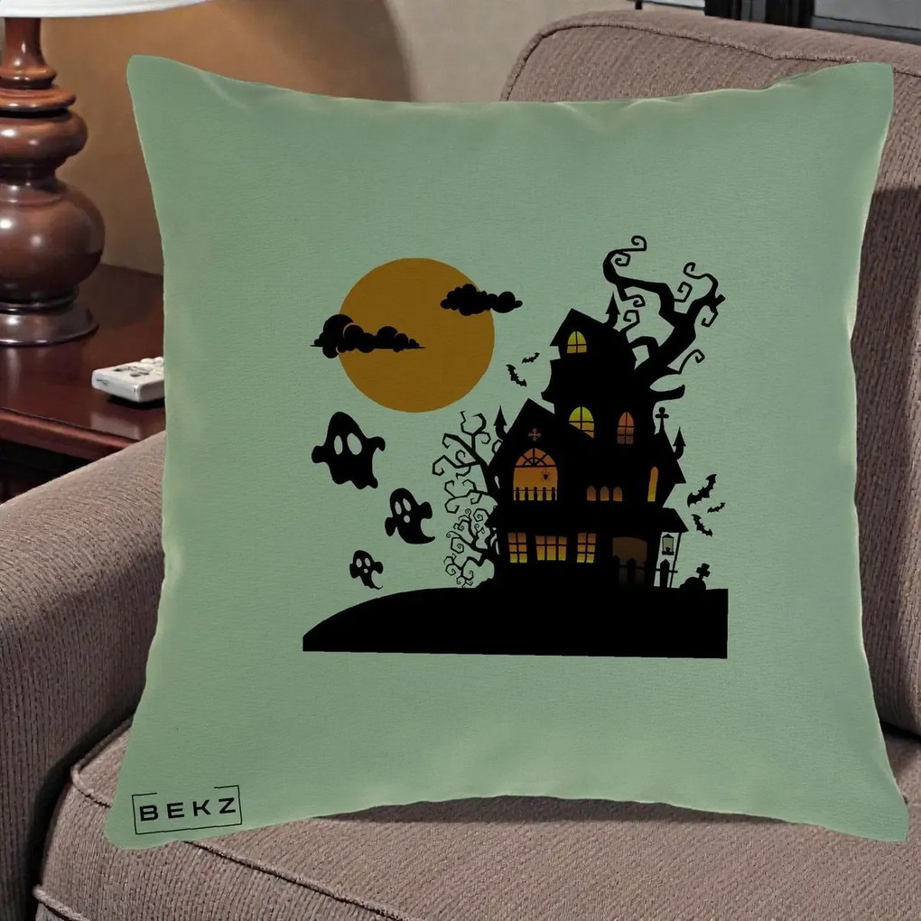 Perna Decorativa Halloween Casa Bantuita cu Fantome, 40x40 cm, Verde, Husa Detasabila, Perna Inclusa, BEKZ®