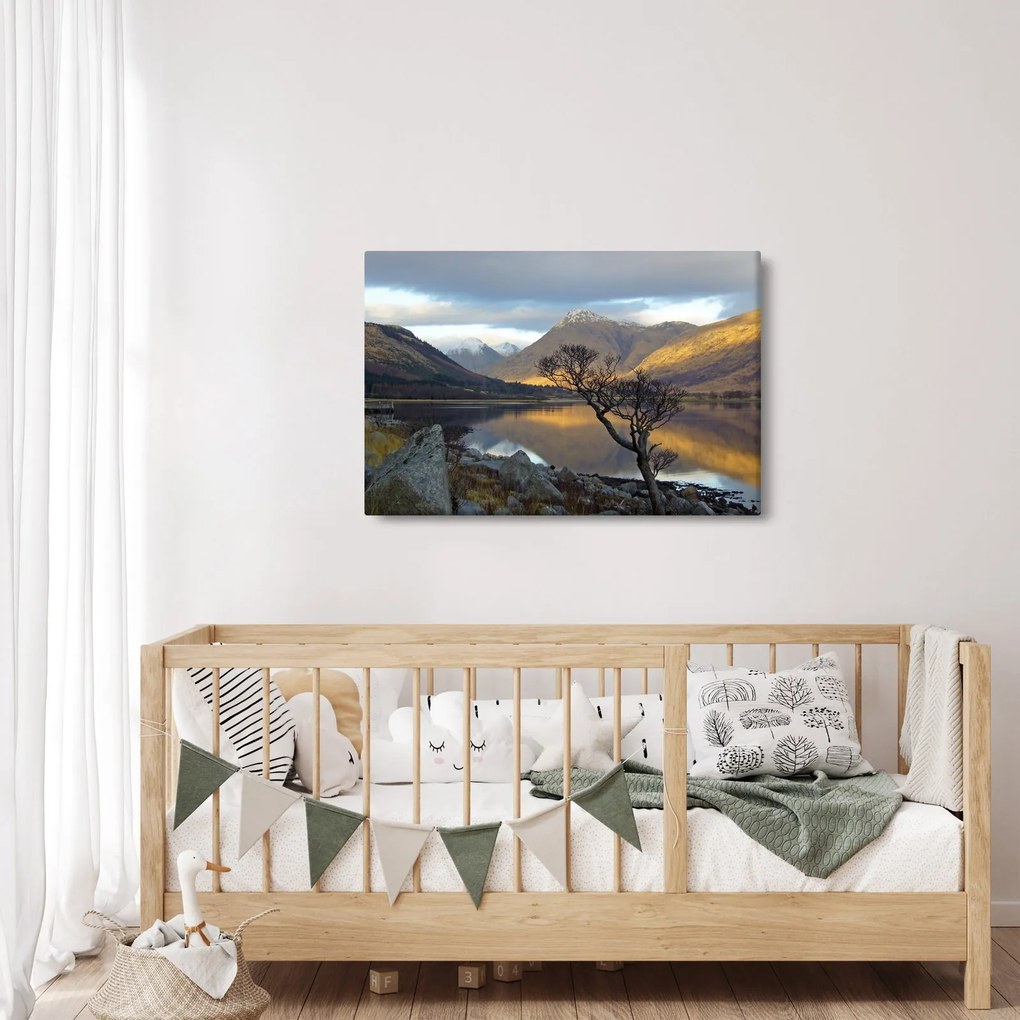 Tablou - Munții de lângă lac (90x60 cm)