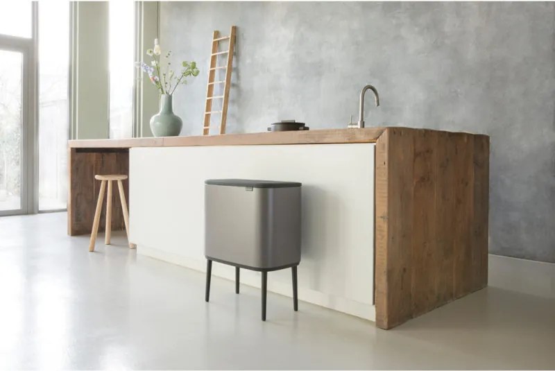 Cos de gunoi Brabantia Bo Touch 651105, 36 l, Deschidere lina si silentioasa, Gri