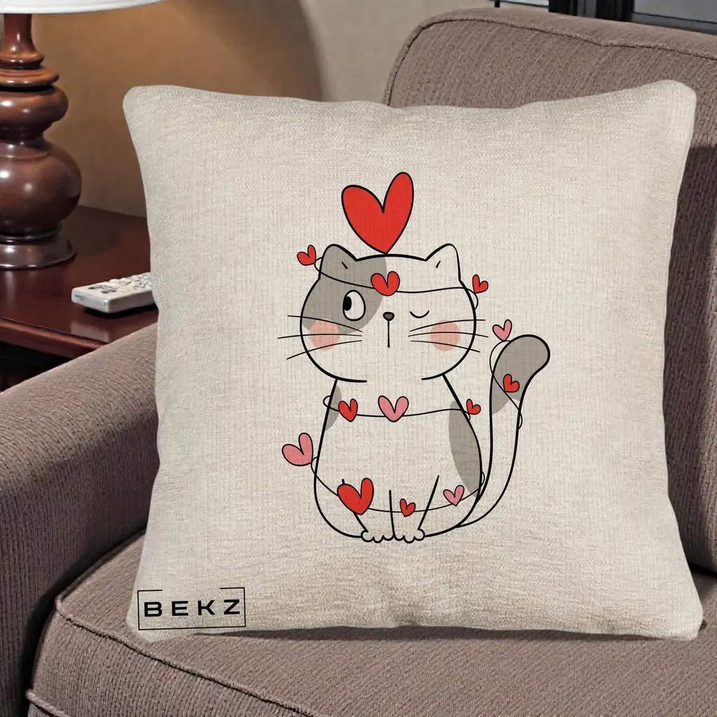 Perna Decorativa Pisica Kawaii cu Inimi, 40x40 cm, Bej Canapea, Husa Detasabila, Perna Inclusa, BEKZ®