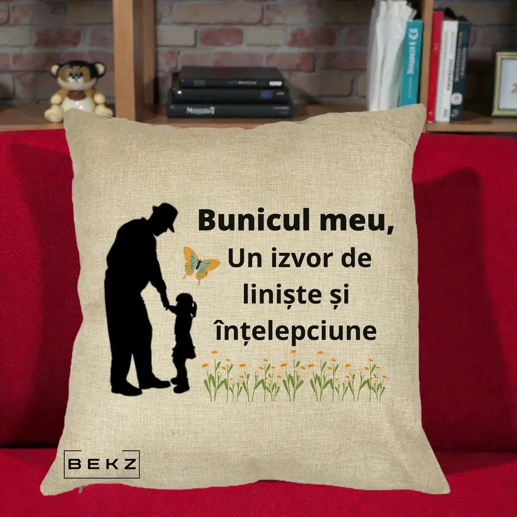 Cadou pentru Bunic - Perna Personalizata Bunicul Meu Izvor de Liniste cu Fluture si Fetita, 40x40 cm, Crem, Husa Detasabila, Perna Inclusa, BEKZ®