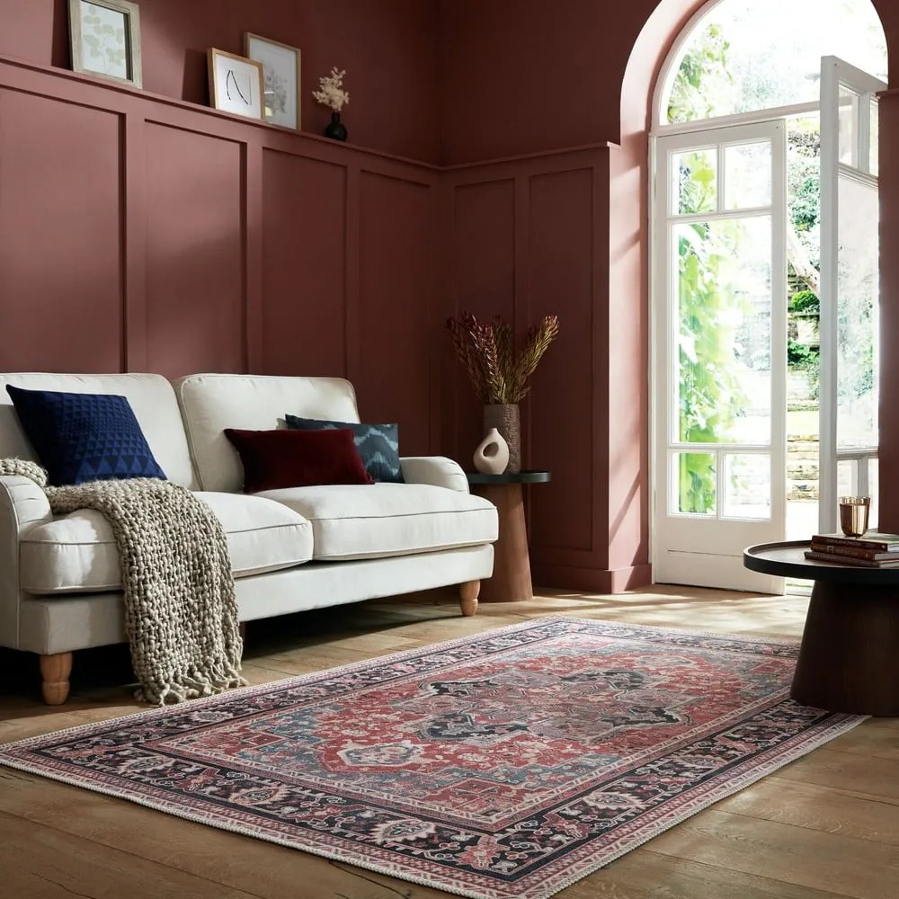Covor burgundy lavabil din amestec de fibre reciclate 80x150 cm Windsor – Flair Rugs