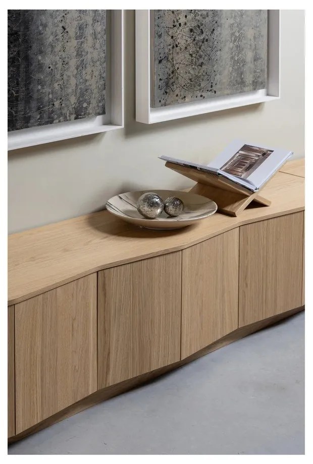 Comodă TV în culoare naturală din lemn de stejar 200x52x45 cm Zuma – WOOOD