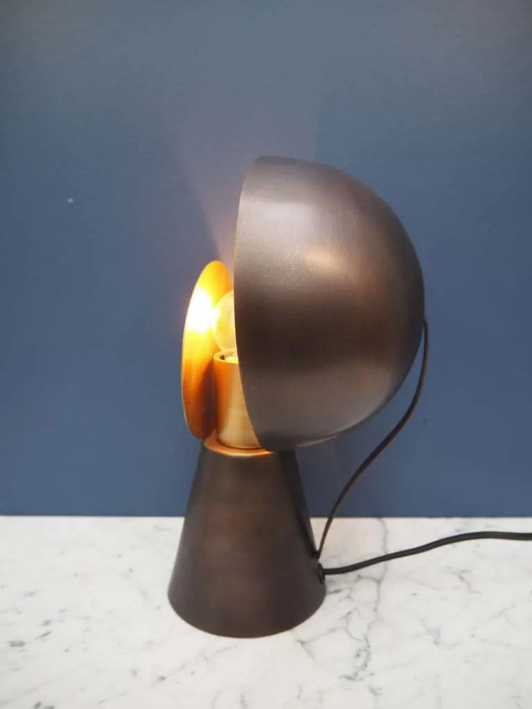 Lampa de masa, maro, din metal, Small Hide&Seak