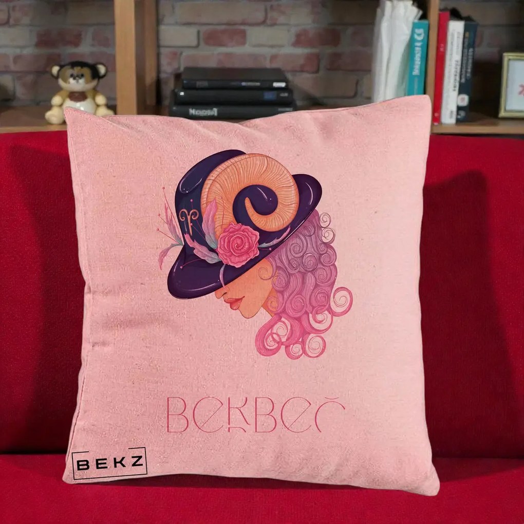 Perna Personalizata Zodie Berbec, 40x40 cm, Roz, Husa Detasabila, Perna Inclusa, BEKZ®