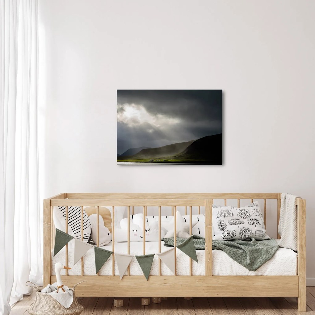 Tablou cu furtuna în apropiere (70x50 cm)