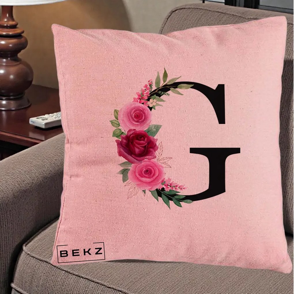 Cadou Personalizat - Perna Personalizata Monograma Florala Litera G, 40x40 cm, Roz, Husa Detasabila, Perna Inclusa, BEKZ®