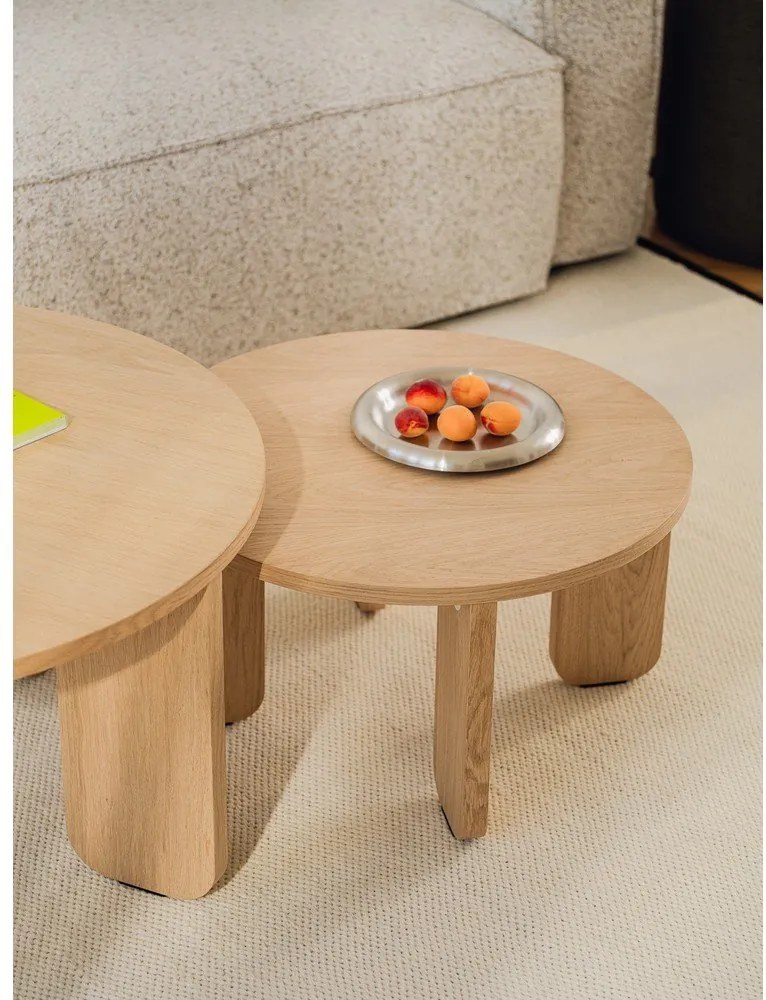 Măsuță de cafea în culoare naturală rotundă cu blat cu aspect de lemn de stejar ø 55 cm Kuvu – noo.ma