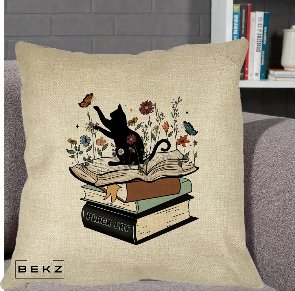 Perna Personalizata Pisica Neagra Carti Flori Fluturi, 40x40 cm, Crem, Husa Detasabila, Perna Inclusa, BEKZ®