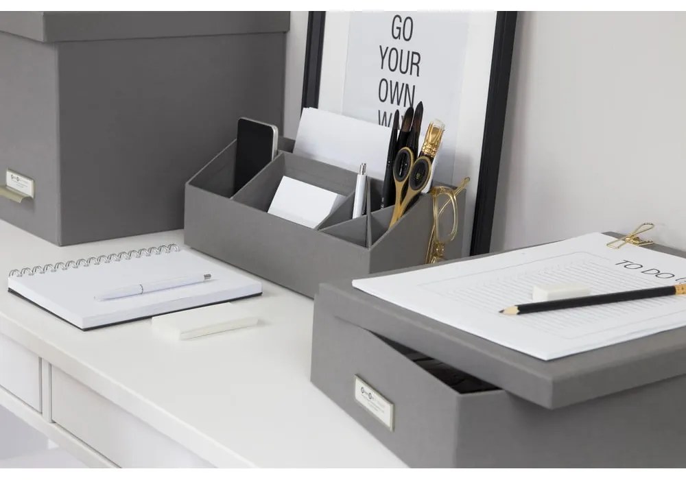 Cutie de depozitare cu etichetă pentru documente Bigso Box of Sweden Oskar, format A4, gri