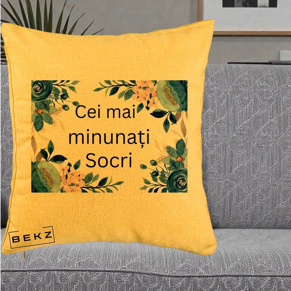 Cadou pentru Socri - Perna Personalizata Cei mai Minunati Socri cu Flori Albastre si Roz, 40x40 cm, Galben, Husa Detasabila, Perna Inclusa, BEKZ®