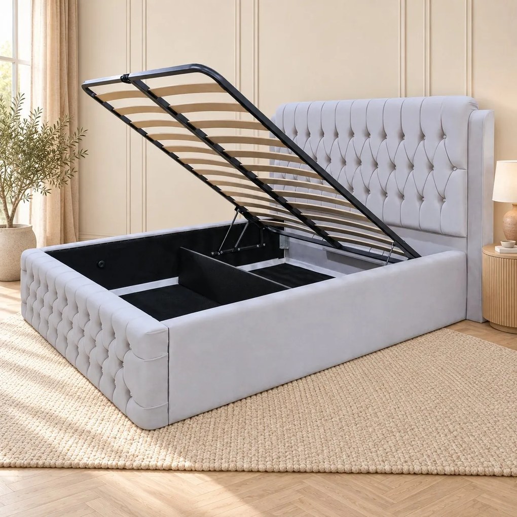 Pat tapițat Chesterfield din catifea Aveline Deluxe 180×200 cm, gri deschis, cu ladă de depozitare