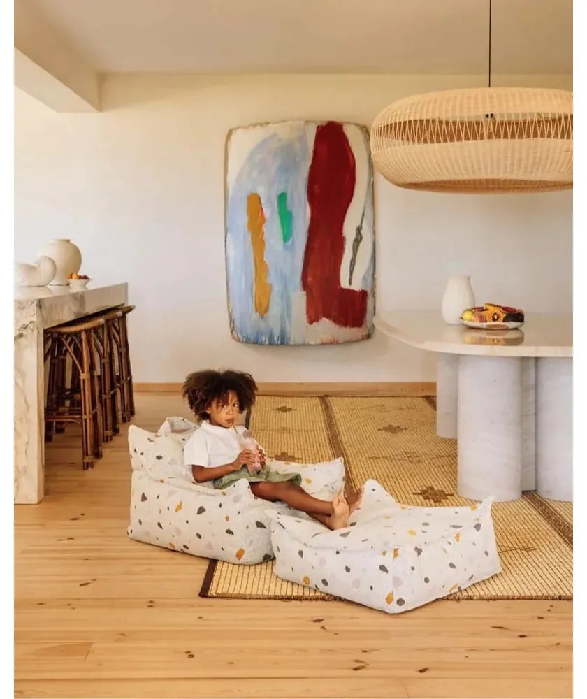 Fotoliu puf pentru copii alb cu tapițerie din țesătură bouclé/cu tapițerie din chenille Terrazzo Chair – Wigiwama